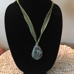 Green agate stone on ribbon necklace
